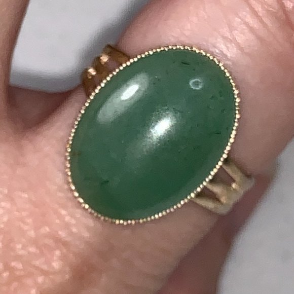 Silver Plated Green Aventurine Cab Ring, Sizeable - Picture 11 of 16